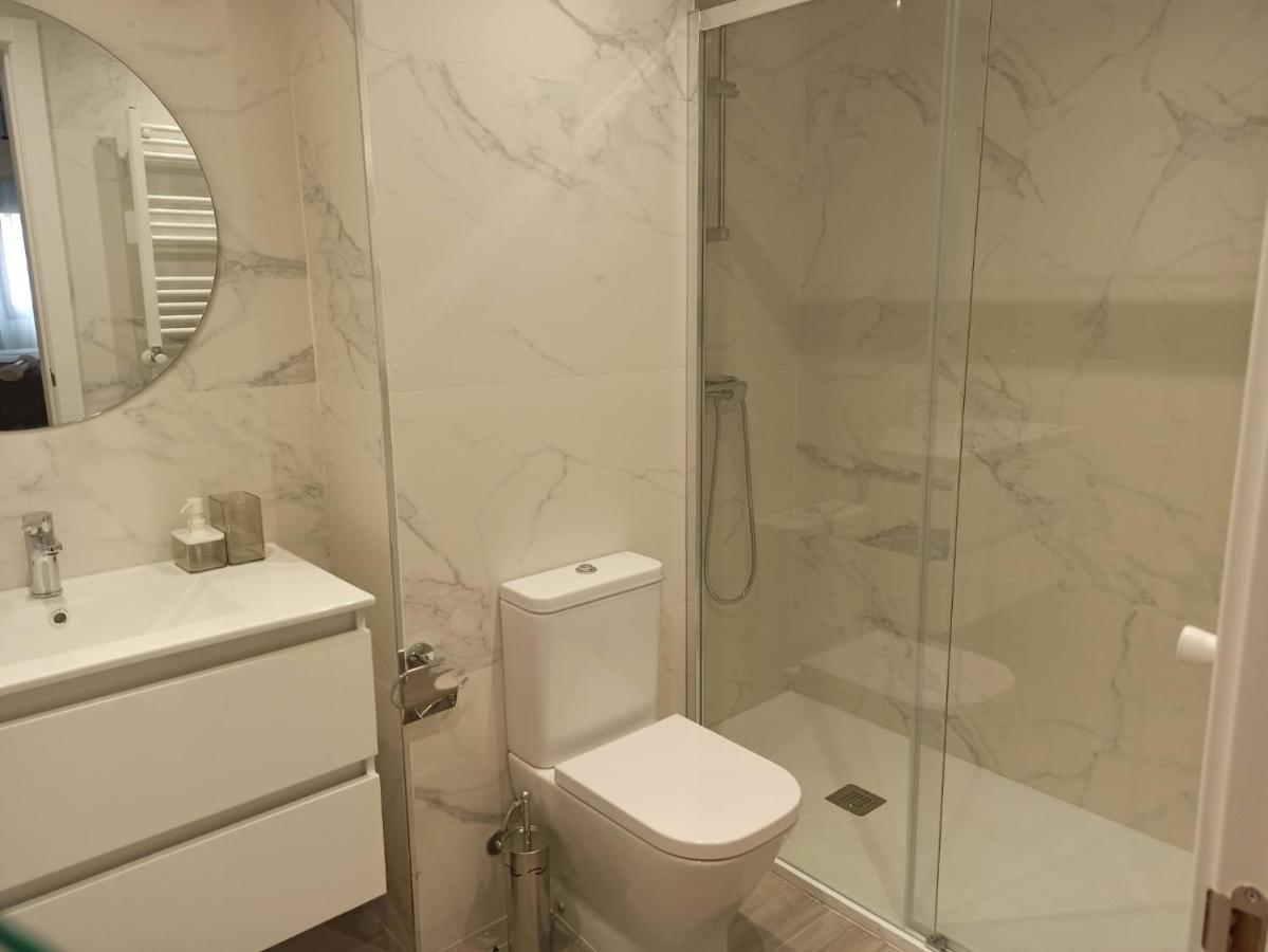 شقة Sueve, Apartamento Con Piscina En يانس المظهر الخارجي الصورة